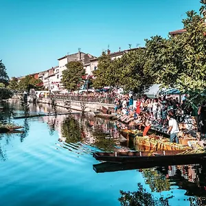  Appartamento Isle Sur La Sorgue